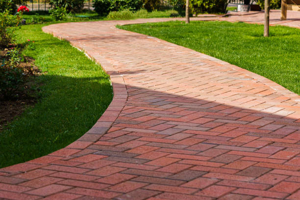 Best Driveway Paving Contractor  in Emerd Mountain, AL